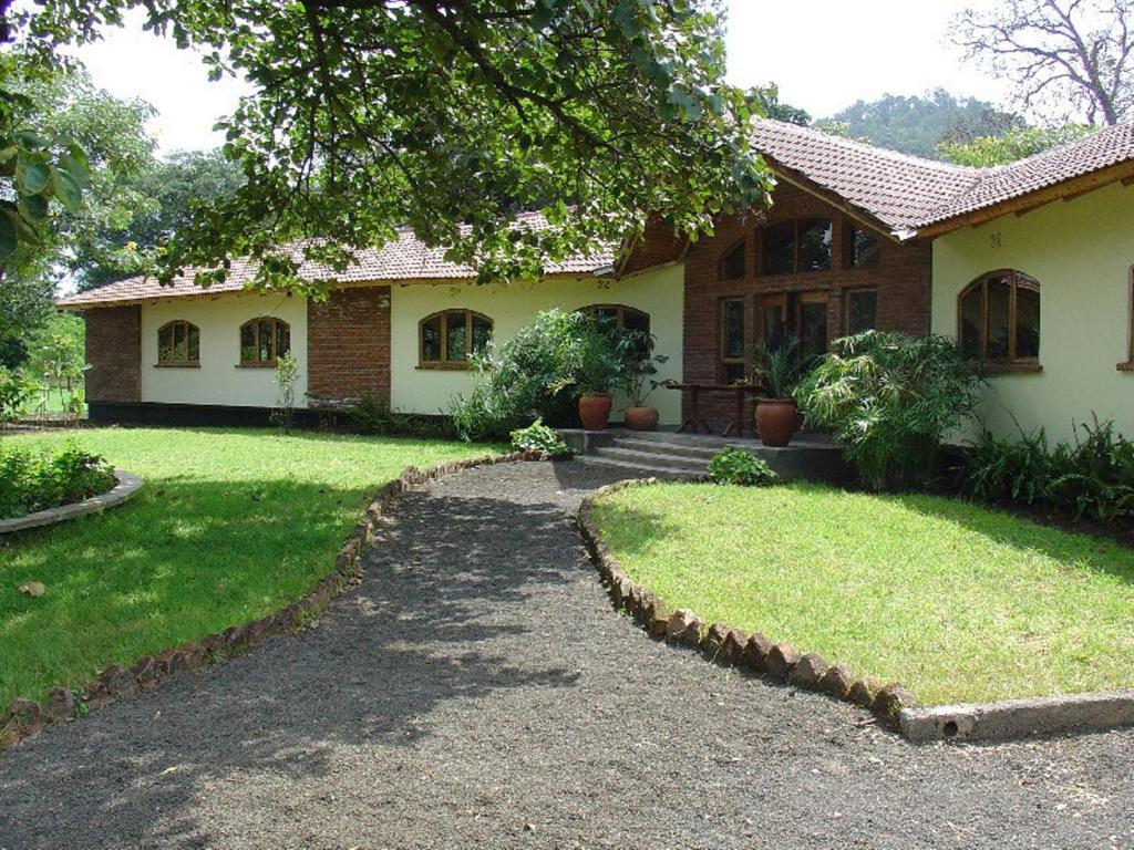 Moivaro Coffee Lodge Arusha Exterior photo